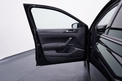 Volkswagen Polo 1.0 tsi Edition 50 95cv dsg (9)