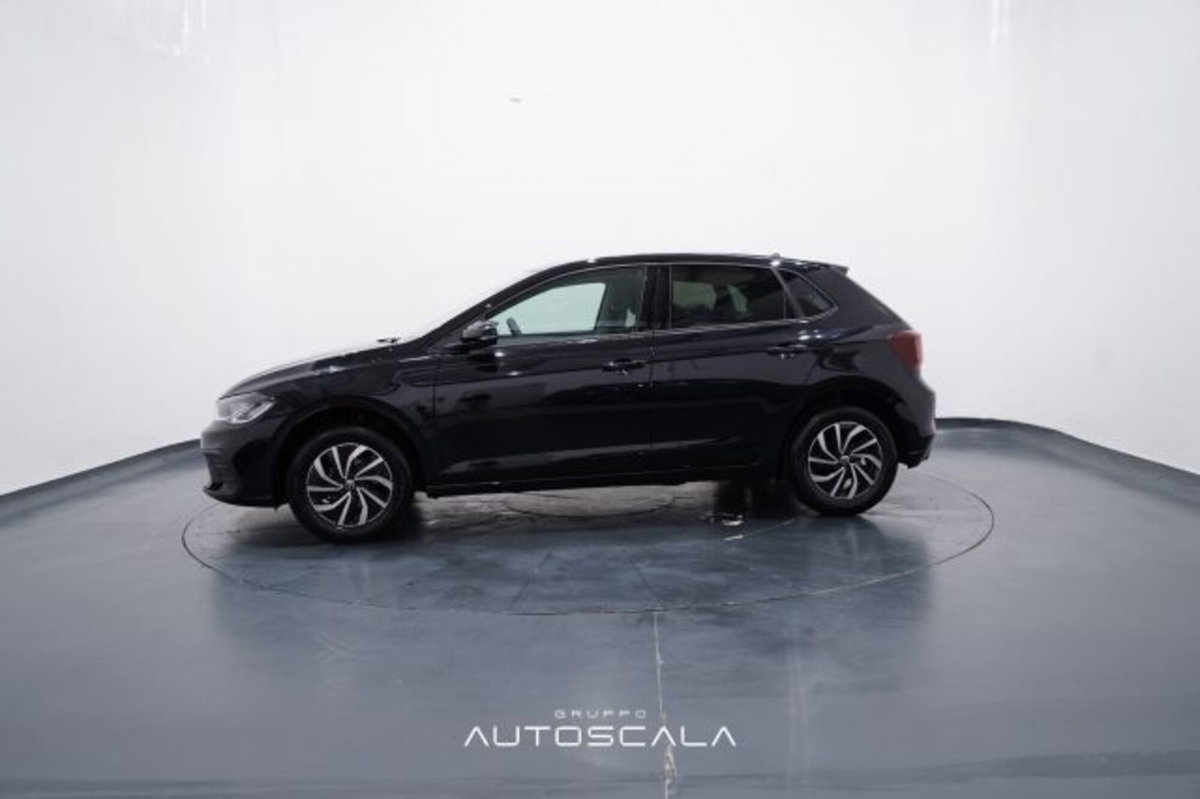 Volkswagen Polo 1.0 Edition 80cv (3)
