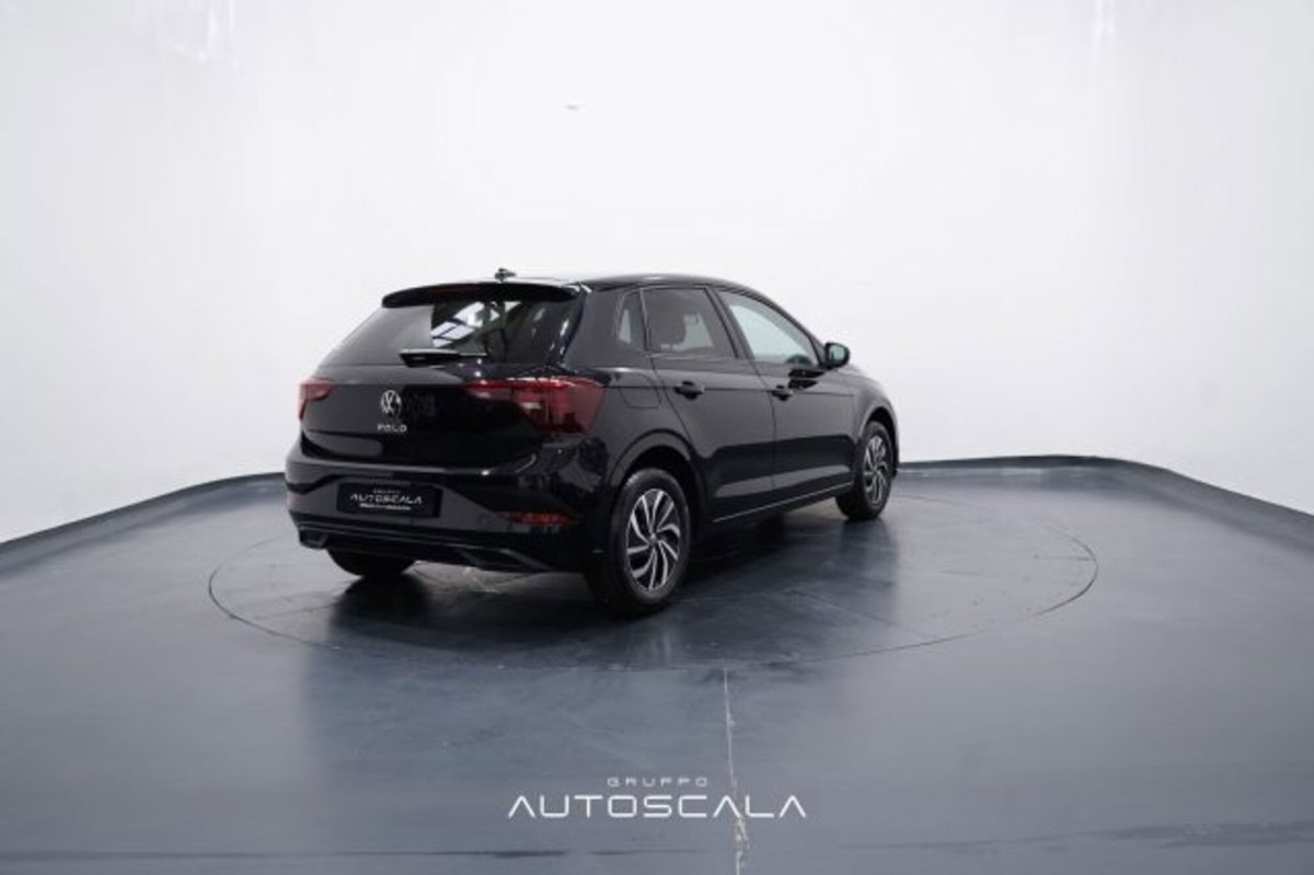 Volkswagen Polo 1.0 Edition 80cv (6)