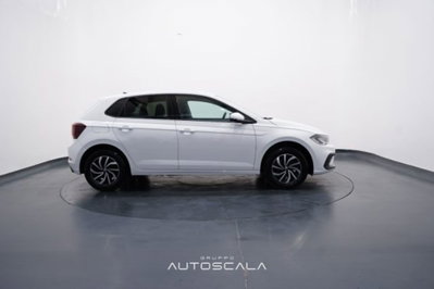 Volkswagen Polo 1.0 tsi Edition 50 95cv dsg (7)