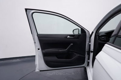 Volkswagen Polo 1.0 tsi Edition 50 95cv dsg (9)
