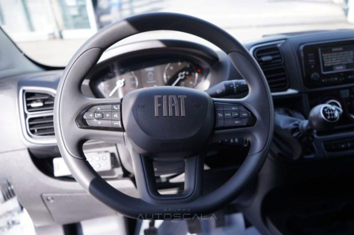 Fiat Ducato Furgone Vetrato 33 MH2 2.2 mjt3 140cv  serie 9 (11)