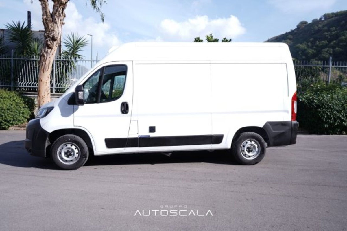Fiat Ducato Furgone Vetrato 33 MH2 2.2 mjt3 140cv  serie 9 (3)