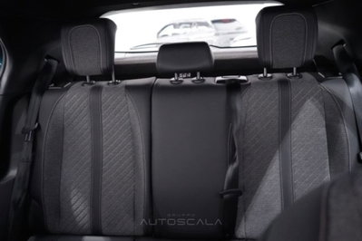 Peugeot 2008 1.2 puretech Allure s&s 100cv (18)