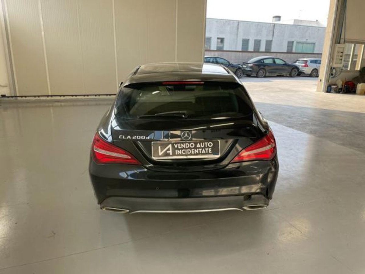 Mercedes-Benz CLA Shooting Brake 200 d Automatic Executive (6)