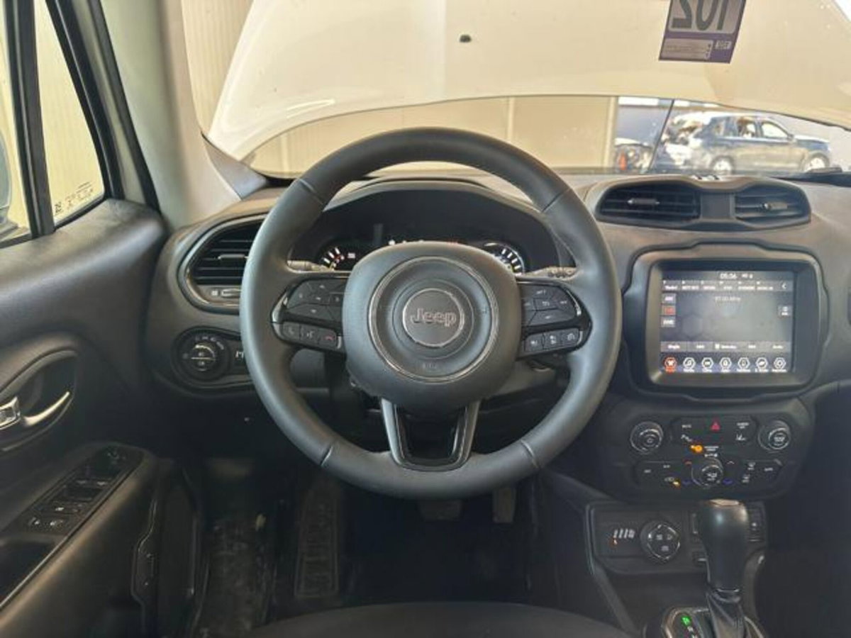Jeep Renegade 1.3 T4 190CV PHEV 4xe AT6 Limited (14)