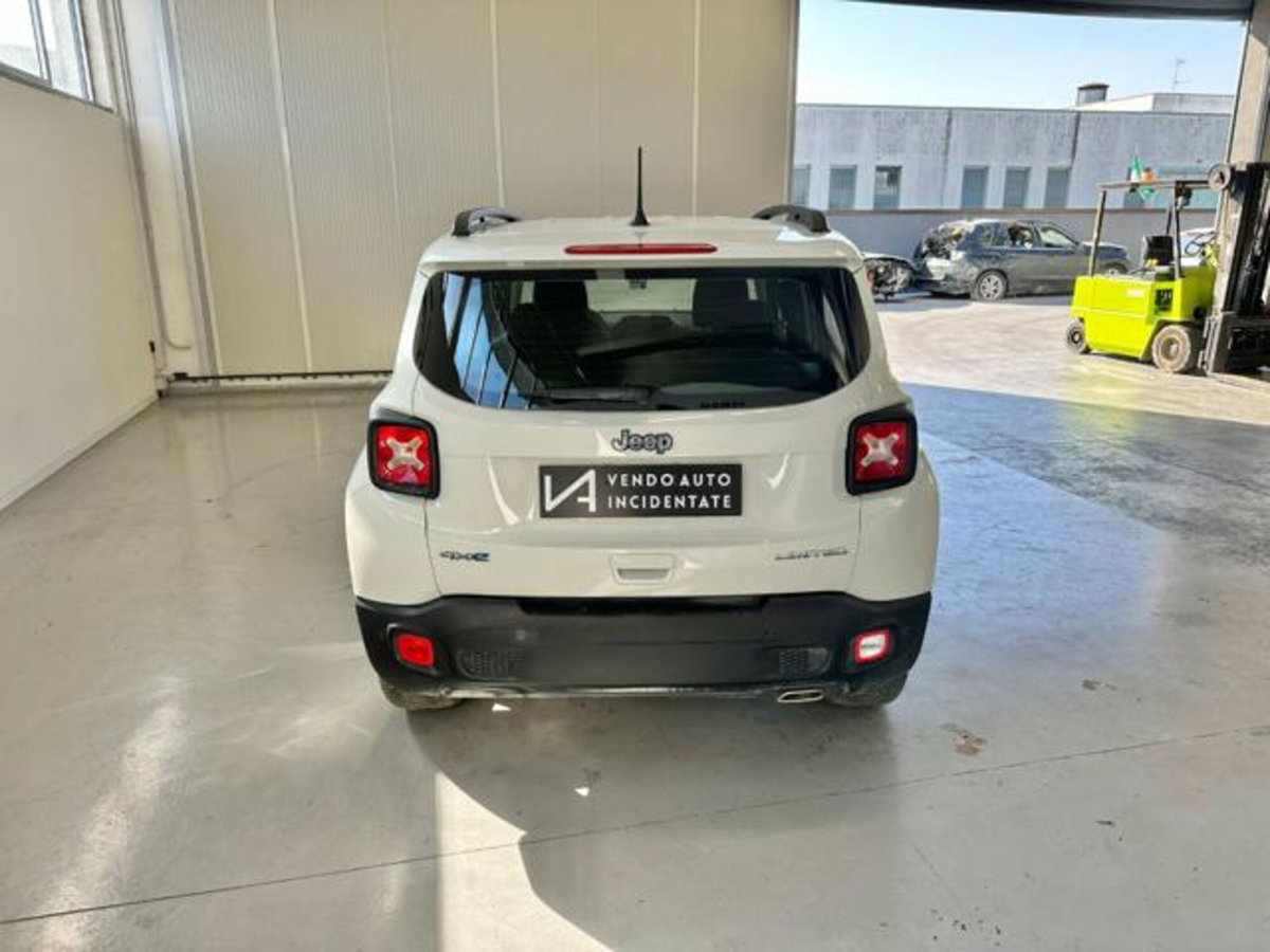 Jeep Renegade 1.3 T4 190CV PHEV 4xe AT6 Limited (6)