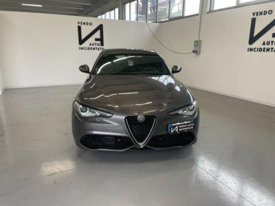 Alfa Romeo Giulia 2.2 Turbodiesel 160 CV AT8 Business (2)