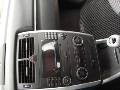 Mercedes-Benz Classe B 200 Sport (10)