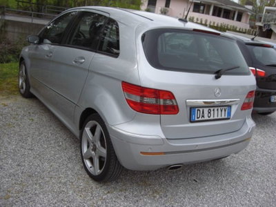 Mercedes-Benz Classe B 200 Sport (2)