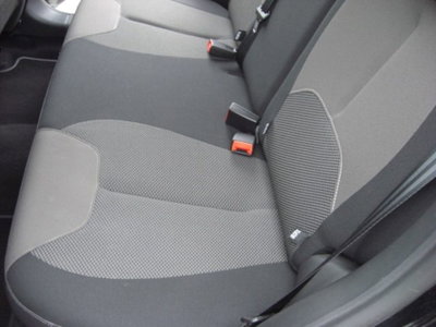 Citroen C3 1.2 VTi 82CV Van Attraction (9)