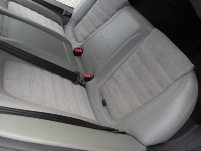 Volkswagen Passat 2.0 16V TDI Highline (10)