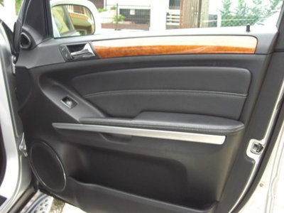 Mercedes-Benz GL 320 CDI cat Sport 7 (11)