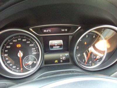 Mercedes-Benz GLA SUV 200 Premium (14)