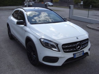 Mercedes-Benz GLA SUV 200 Premium (2)