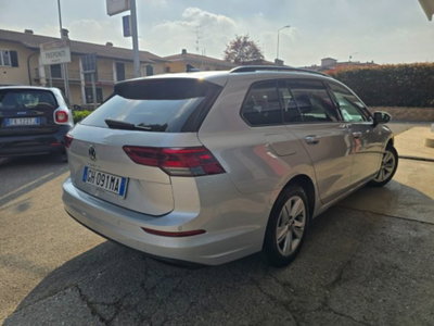 Volkswagen Golf Variant 2.0 tdi R-Line 150cv dsg (9)