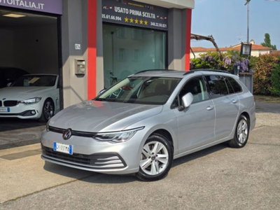 Volkswagen Golf Variant 2.0 tdi R-Line 150cv dsg (15)