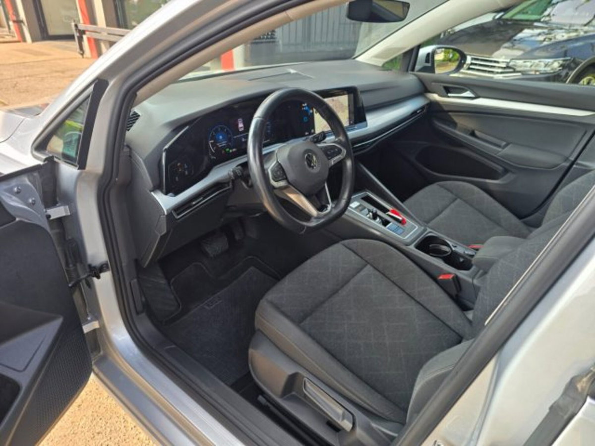 Volkswagen Golf Variant 2.0 tdi R-Line 150cv dsg (18)