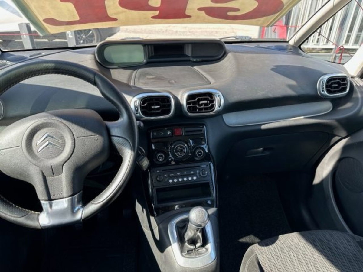 Citroen C3 Picasso 1.4 VTi 95 GPL Limited (13)