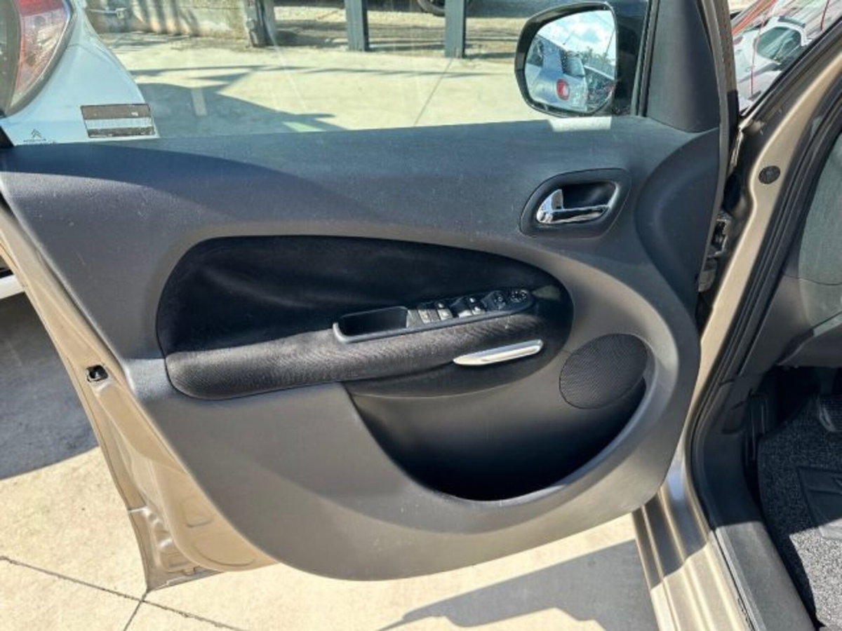 Citroen C3 Picasso 1.4 VTi 95 GPL Limited (15)