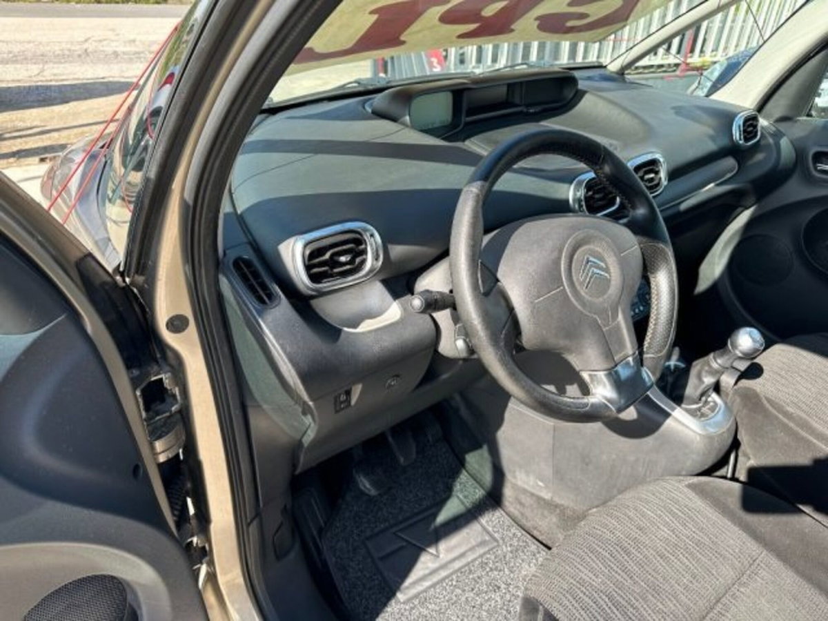 Citroen C3 Picasso 1.4 VTi 95 GPL Limited (16)