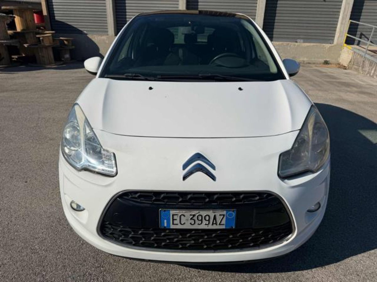Citroen C3 1.4 HDi 70CV airdream Exclusive Style (2)