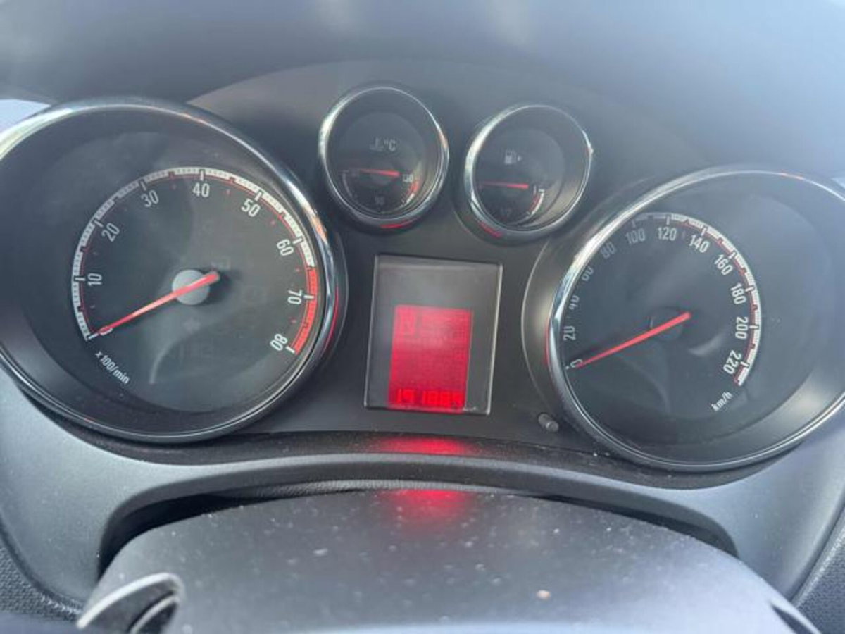 Opel Meriva 1.4 Turbo 120CV GPL Tech Cosmo (14)