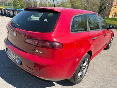 Alfa Romeo 159 SportWagon 2.0 JTDm 136 CV Sportwagon Super (9)