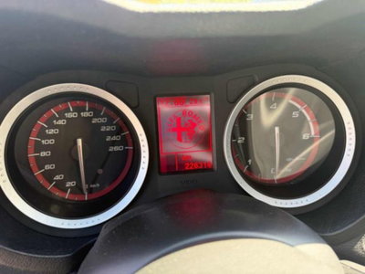 Alfa Romeo 159 SportWagon 2.0 JTDm 136 CV Sportwagon Super (4)