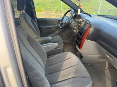 Chrysler Voyager 2.8 CRD cat LX Leather Auto (5)