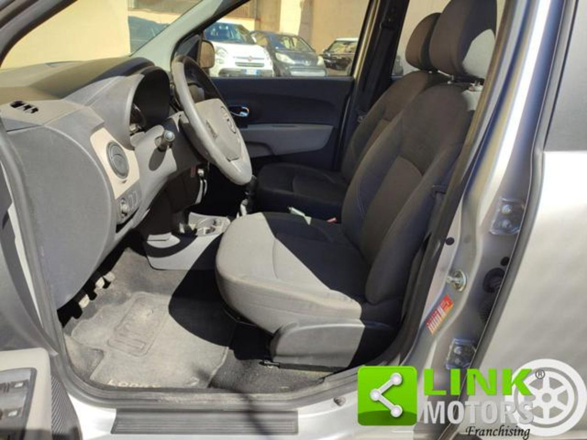 Dacia Lodgy 1.5 dCi 8V 110CV 5 posti Ambiance (15)