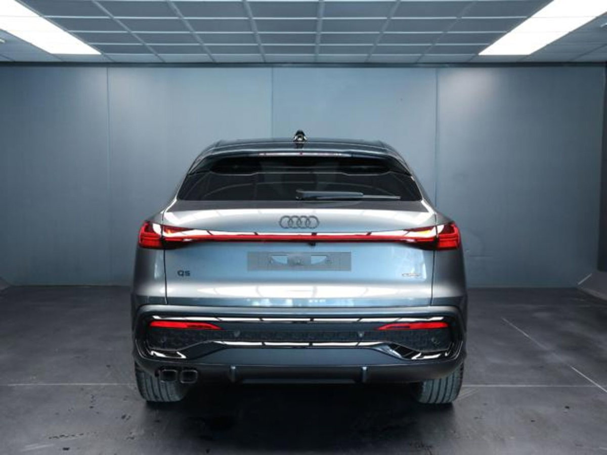 Audi Q5 Sportback 2.0 tdi mhev+ Launch Edition S line quattro 204cv s-tronic (4)