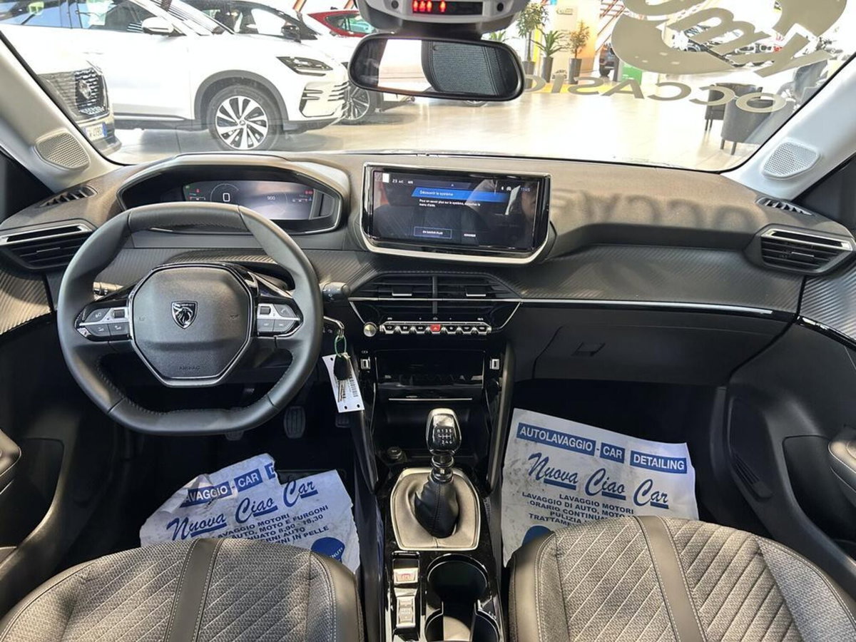 Peugeot 208 PureTech 100 Stop&Start 5 porte Allure (9)