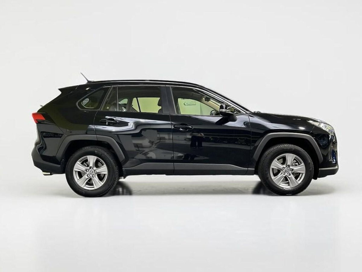 Toyota Rav4 HV (222CV) E-CVT AWD-i Adventure (5)