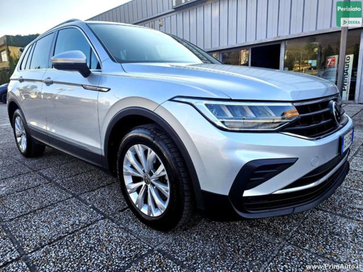Volkswagen Tiguan 2.0 TDI 150 CV SCR DSG 4MOTION Life (3)