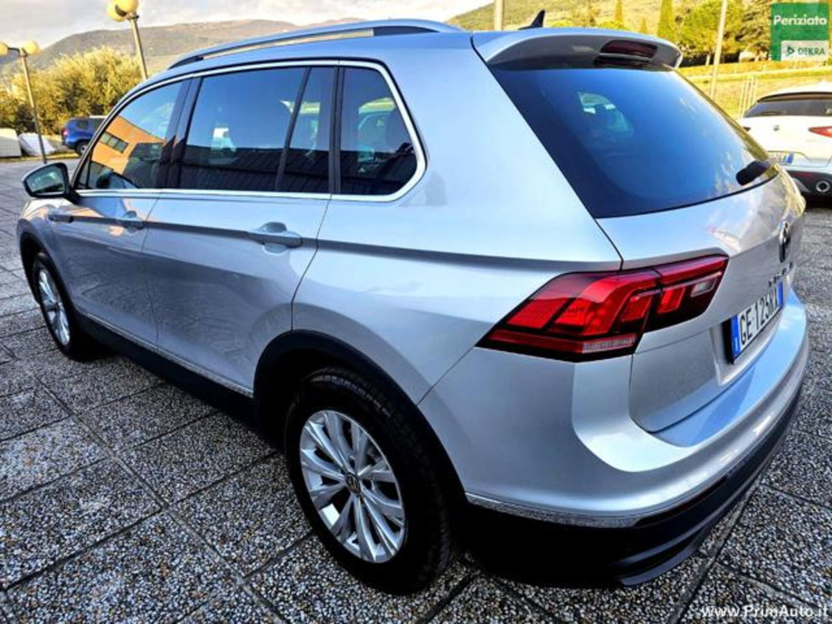 Volkswagen Tiguan 2.0 TDI 150 CV SCR DSG 4MOTION Life (9)
