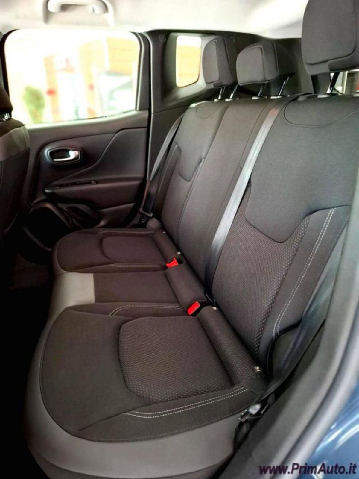 Jeep Renegade 1.6 Mjt 130 CV Limited (11)