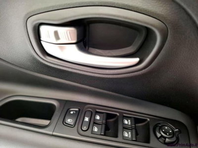 Jeep Renegade 1.6 Mjt 130 CV Limited (19)