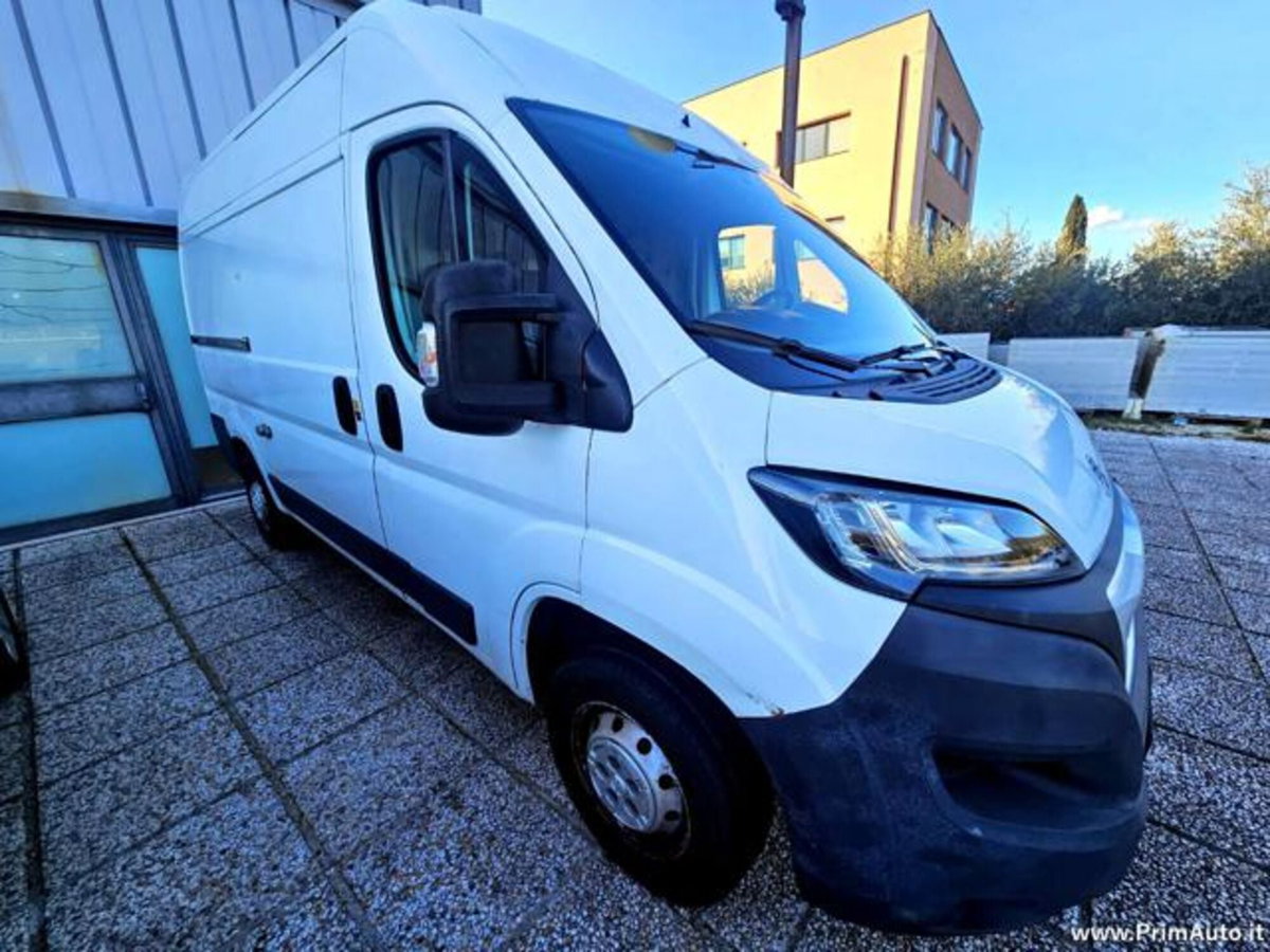 Peugeot Boxer Furgone Heavy 35 L3H2 2.2 diesel 140cv S&S at8 (2)