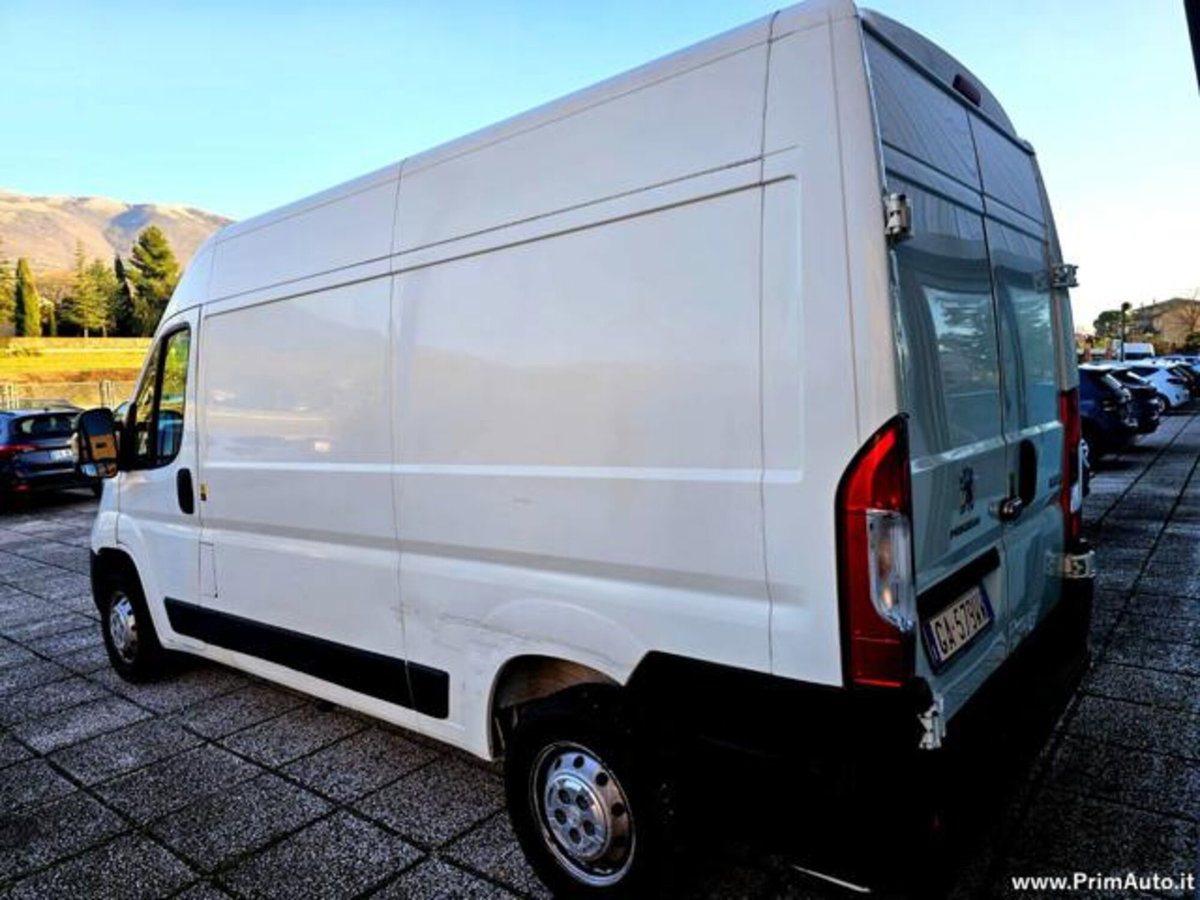 Peugeot Boxer Furgone Heavy 35 L3H2 2.2 diesel 140cv S&S at8 (4)