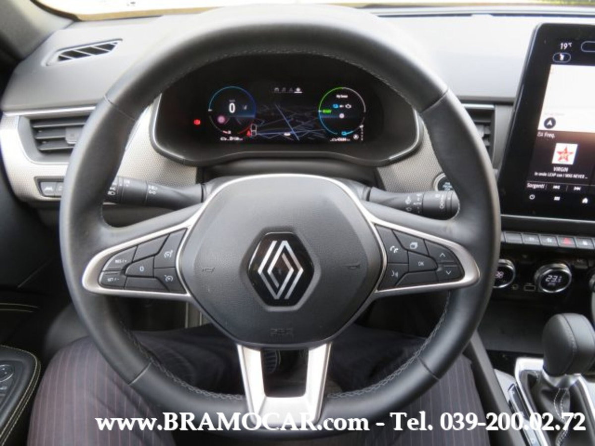 Renault Arkana 1.6 full hybrid Techno 145cv (16)