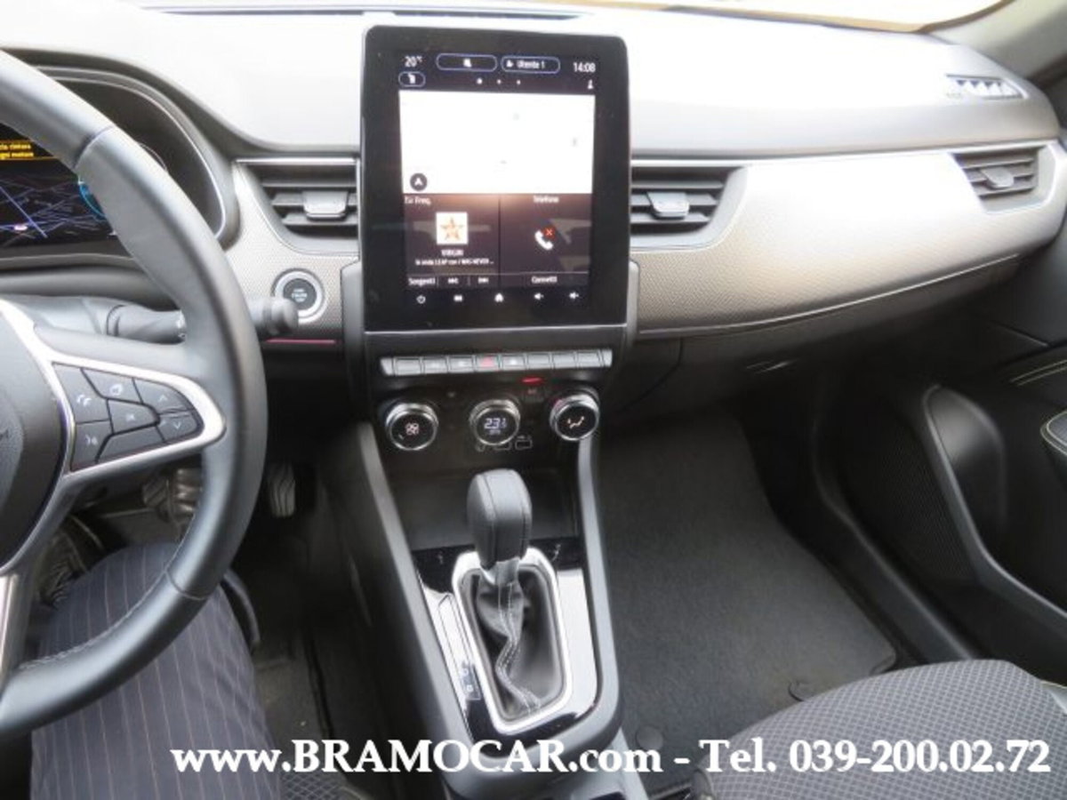 Renault Arkana 1.6 full hybrid Techno 145cv (17)