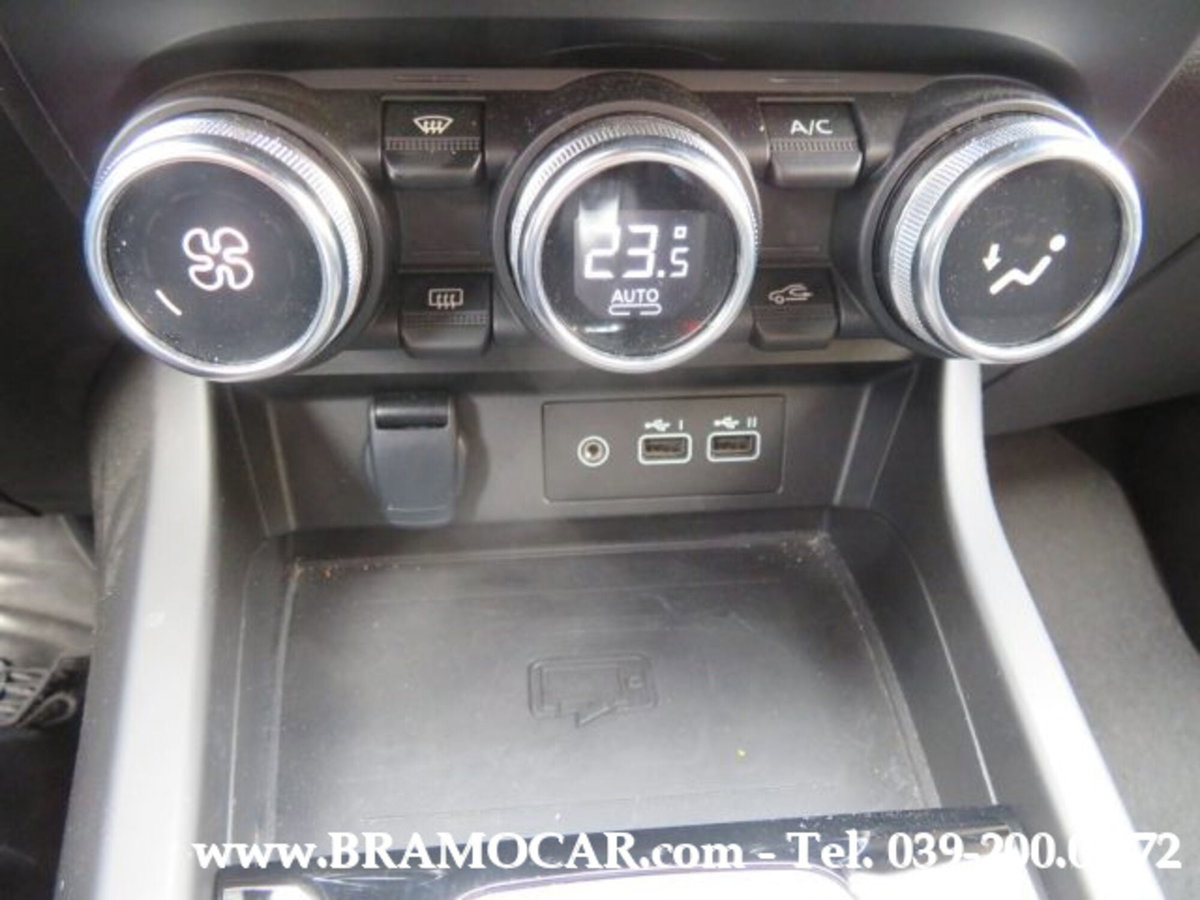 Renault Arkana 1.6 full hybrid Techno 145cv (20)