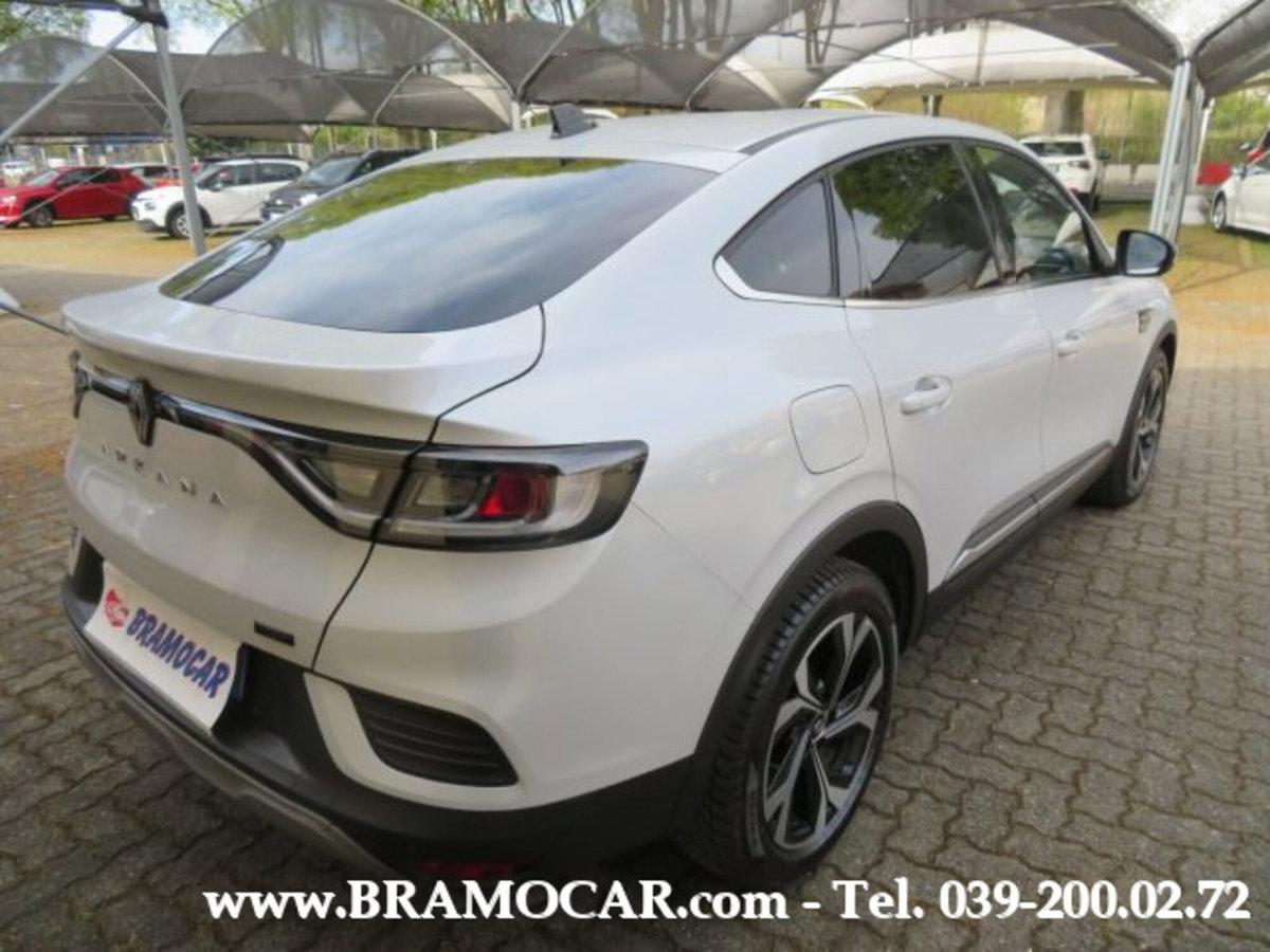 Renault Arkana 1.6 full hybrid Techno 145cv (6)