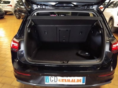 Volkswagen Golf 1.0 TSI EVO Life (9)