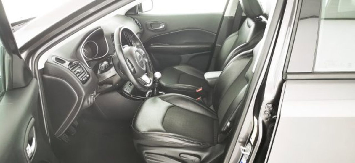 Jeep Compass 1.4 MultiAir 2WD Night Eagle (14)