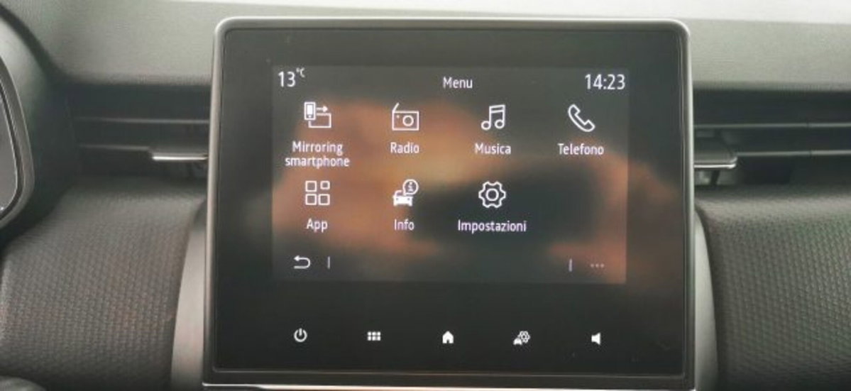 Renault Clio SCe 65 CV 5 porte Life (10)