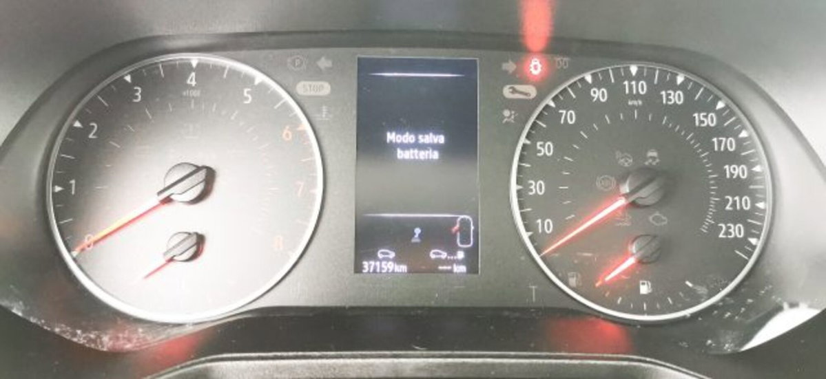 Renault Clio SCe 65 CV 5 porte Life (9)
