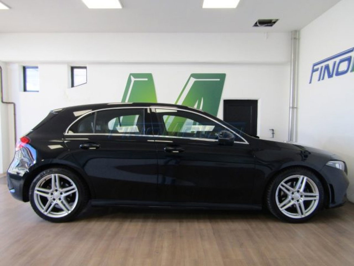 Mercedes-Benz Classe A Sedan 180 Automatic 4p. Executive (11)
