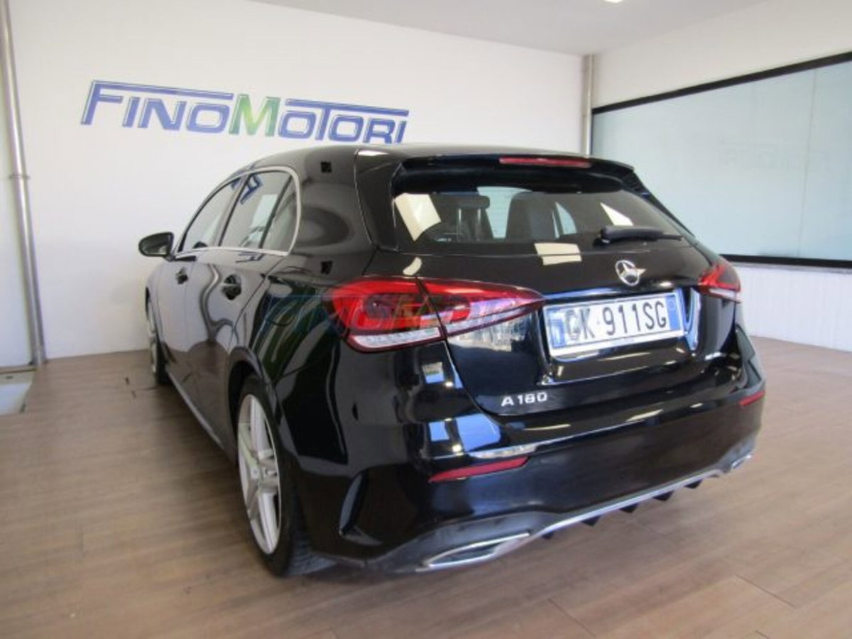 Mercedes-Benz Classe A Sedan 180 Automatic 4p. Executive (12)